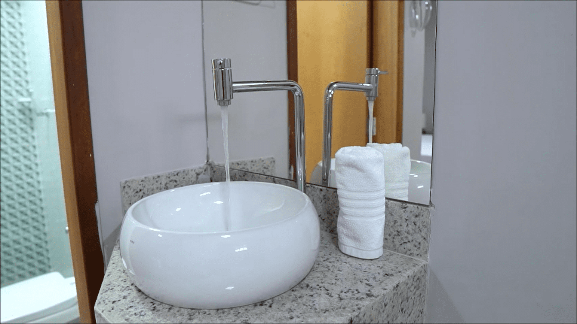 Quarto Jacuzzi (8)